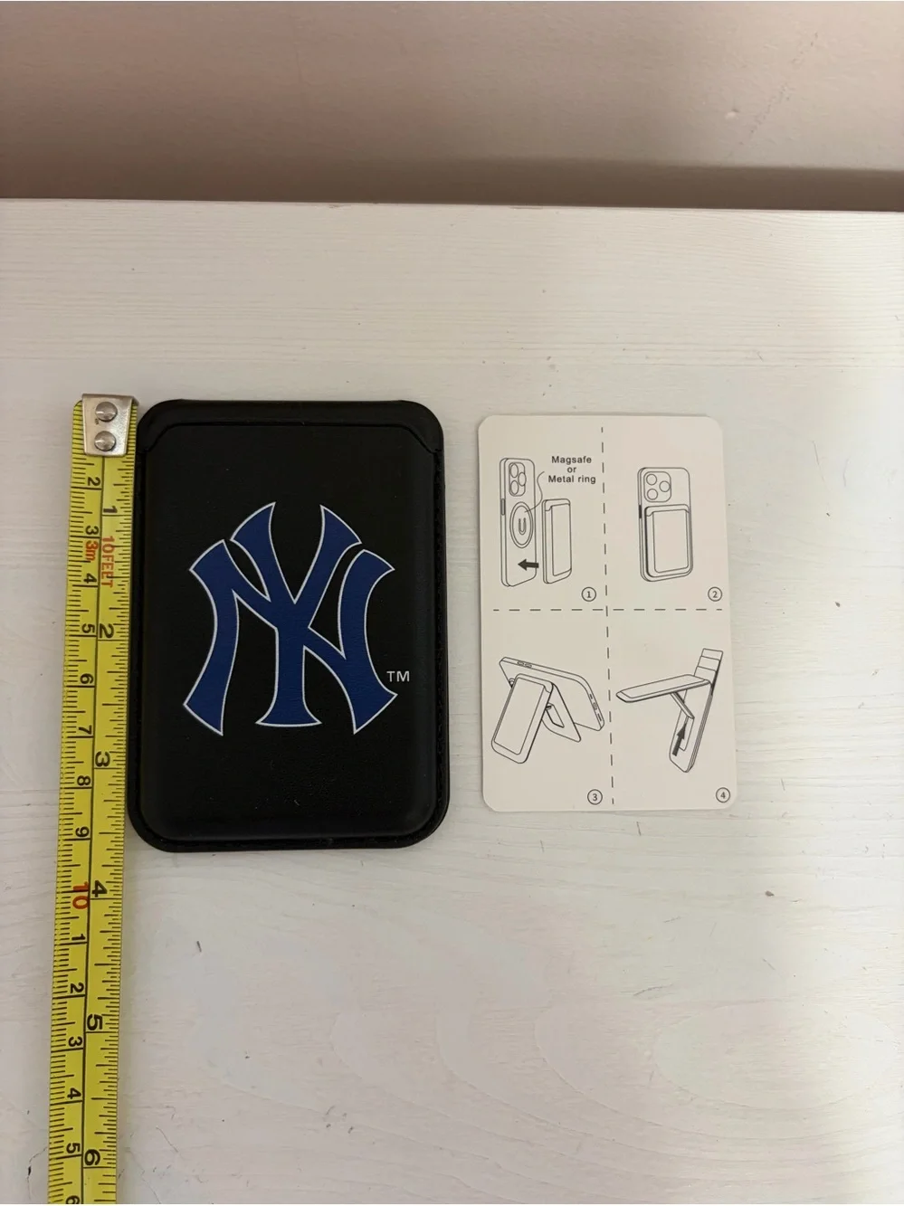 New York Yankees Black Magnetic Phone Wallet & Kickstand